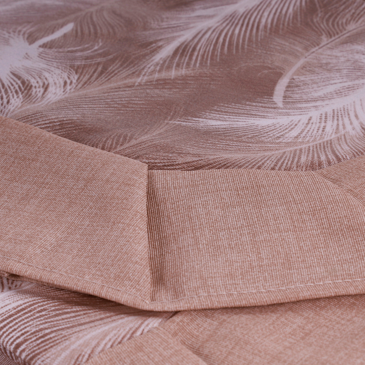 Tovaglia plastificata con riccio piume rosa - SOFI