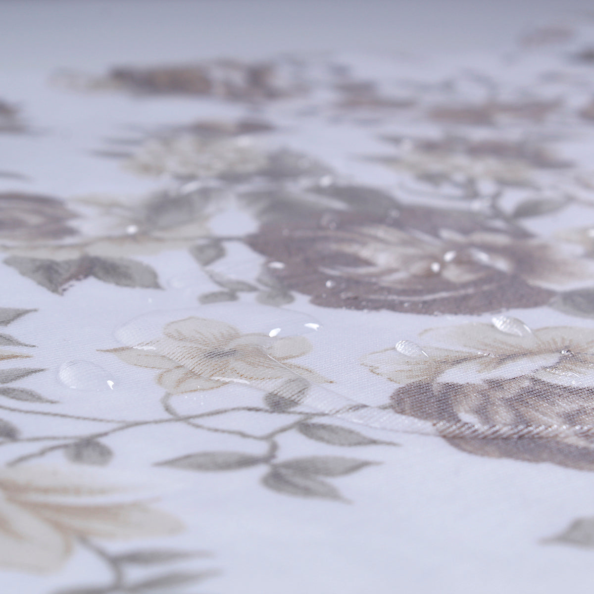 Tovaglia plastificata con riccio floreale beige - ALICE